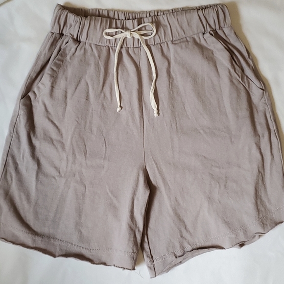 Women's elastic waste cotton shorts size small. - Picture 1 of 6